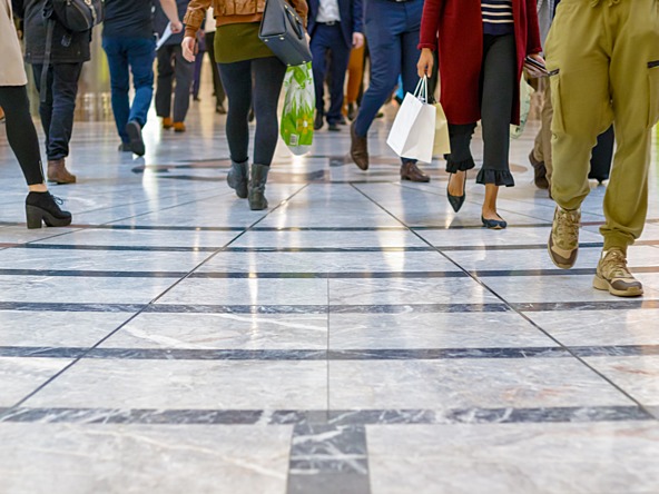 Shoppers retail floor_crop